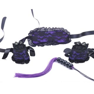 Lace Mask and Wrist Restraints Kit  